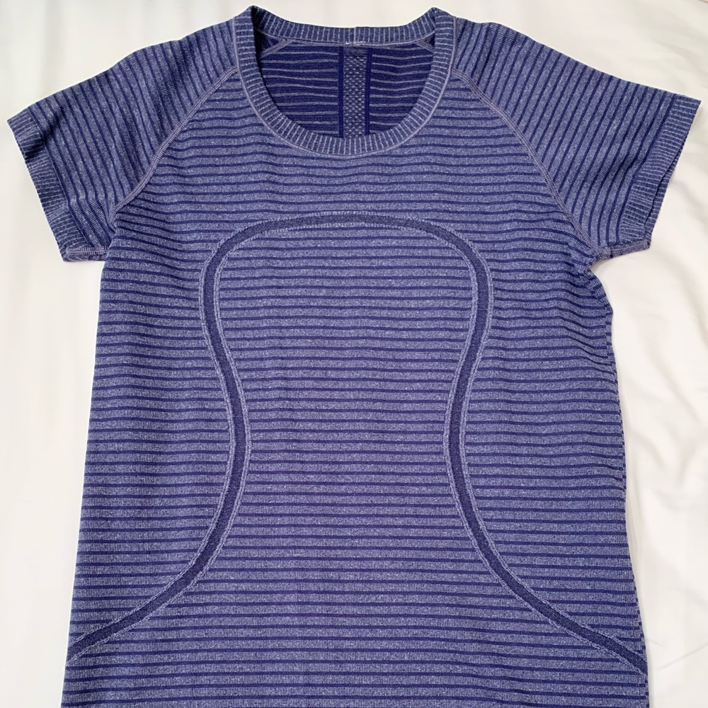 Lululemon shirt